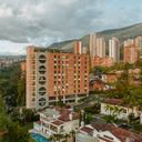 La economía plateada y todos los servicios relacionados al adulto mayor han mostrado un crecimiento exponencial en los últimos 5 años en Latinoamérica, estamos hablando de un negocio que supera los 8.000 millones de dólares en Estados Unidos.