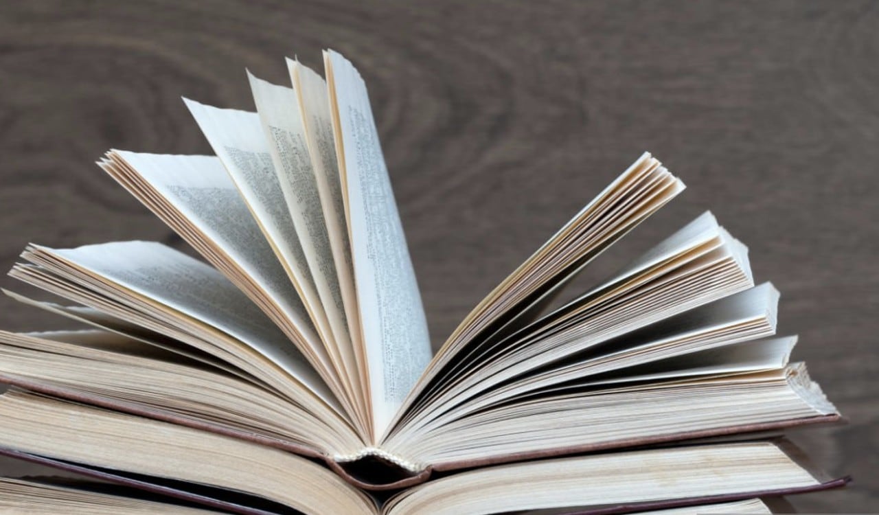 Leer es una buena actividad para tener una buena ortografía