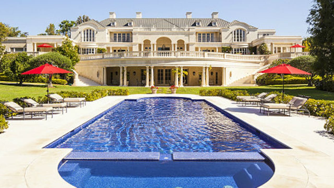 La finca Carolwood, en Los Ángeles, cuesta 90 millones de dólares. Foto: The Angency.