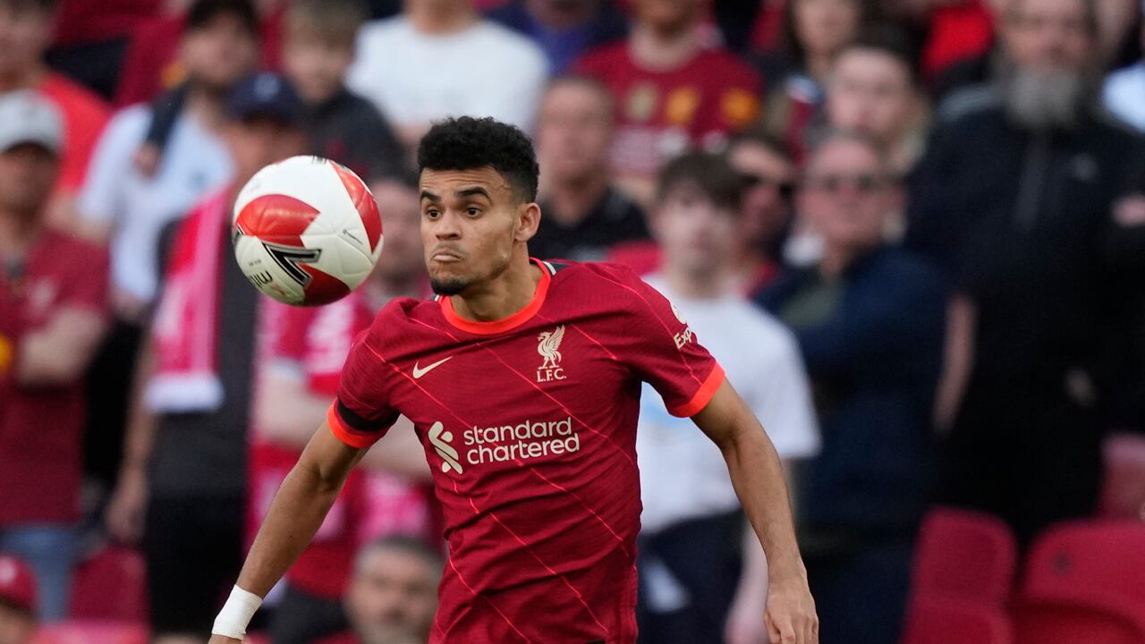 Liverpool, con Luis Díaz a bordo, continúa en la lucha por el título de la Premier League