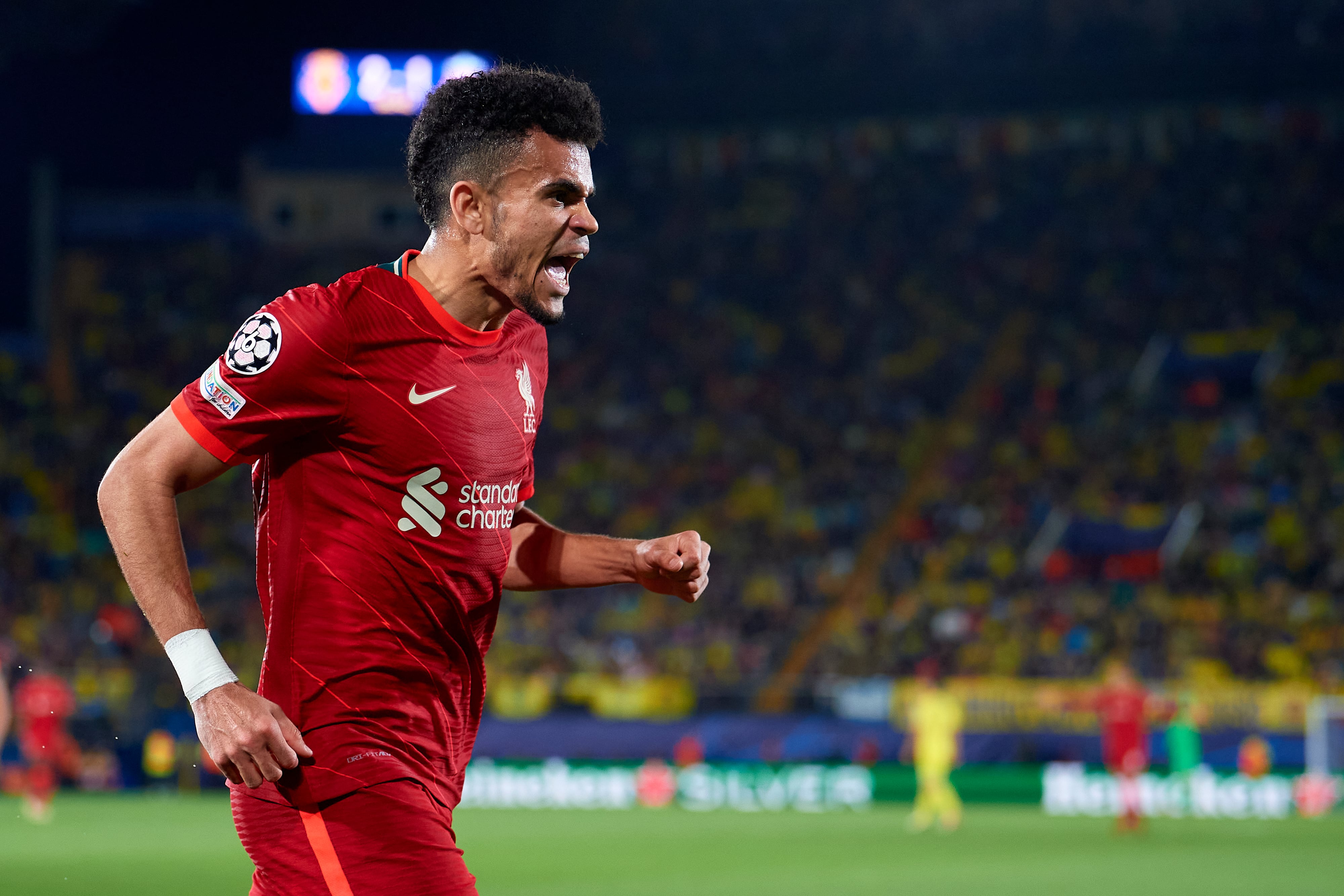 El colombiano llegó a su quinto tanto en esta temporada con el Liverpool.