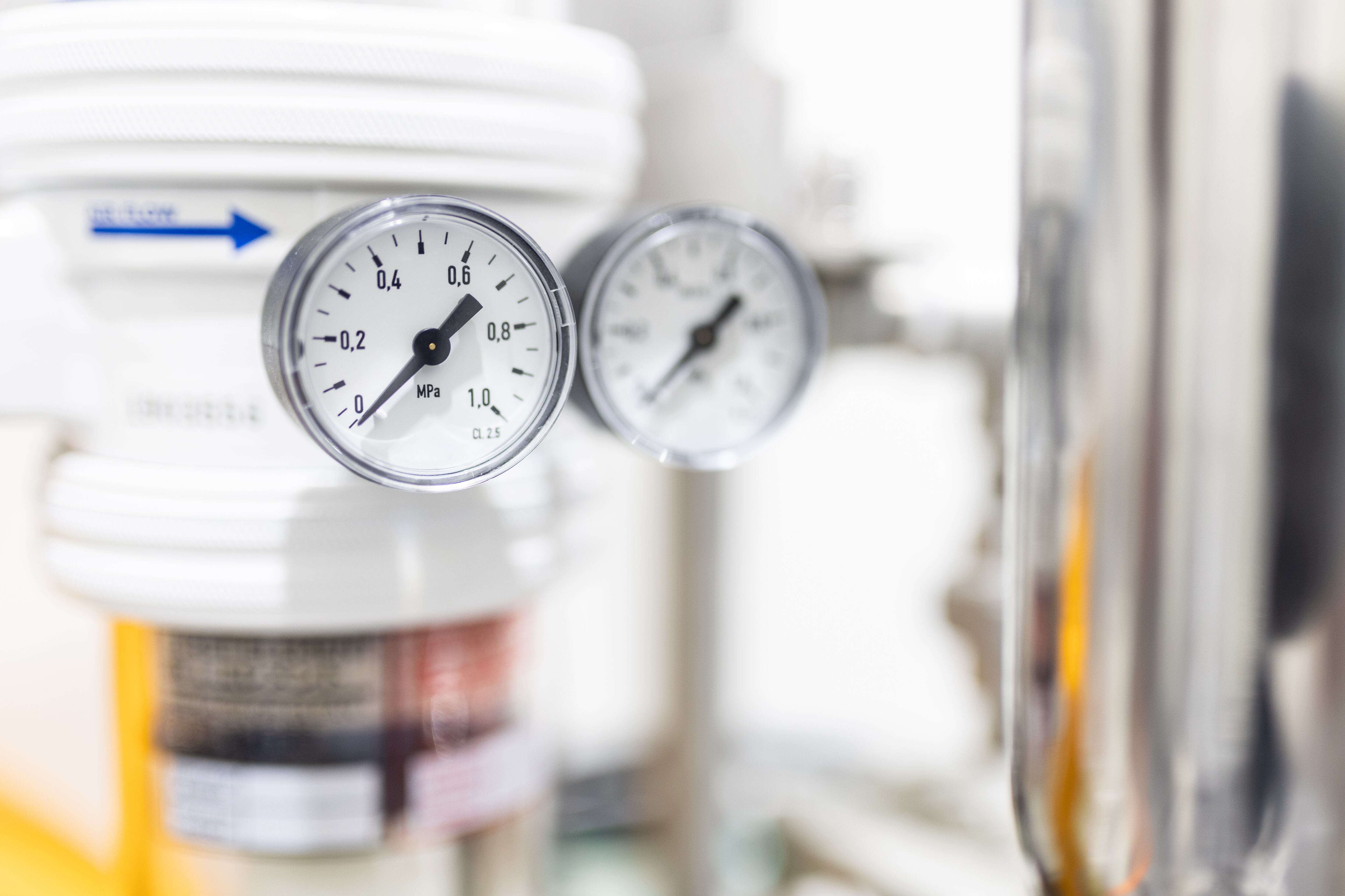 Las centrales nucleares usualmente son sitios con muy estrictos esquemas de seguridad.