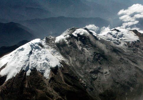La convocatoria busca obtener un diseño factible para la puesta en operación de dicho Fondo, dirigido específicamente a mitigar los riesgos de las fases iniciales de perforación y al desarrollo posterior de los campos geotérmicos. 