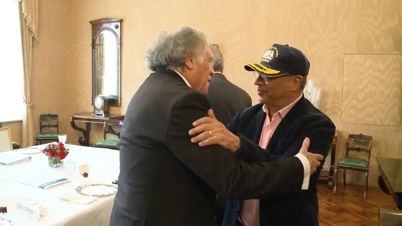 Presidente Gustavo Petro y el secretario general de la OEA Luis Almagro