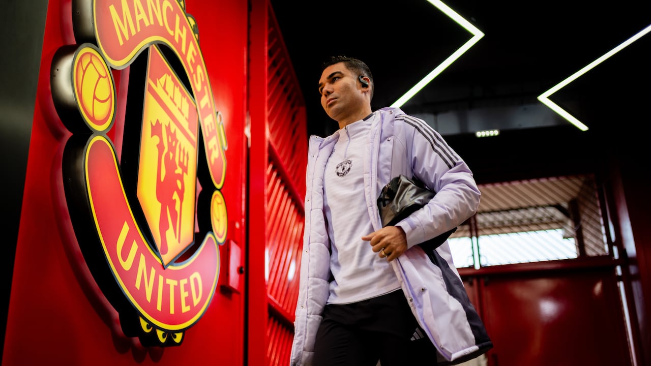 Manchester United hizo oficial el anuncio de Casemiro