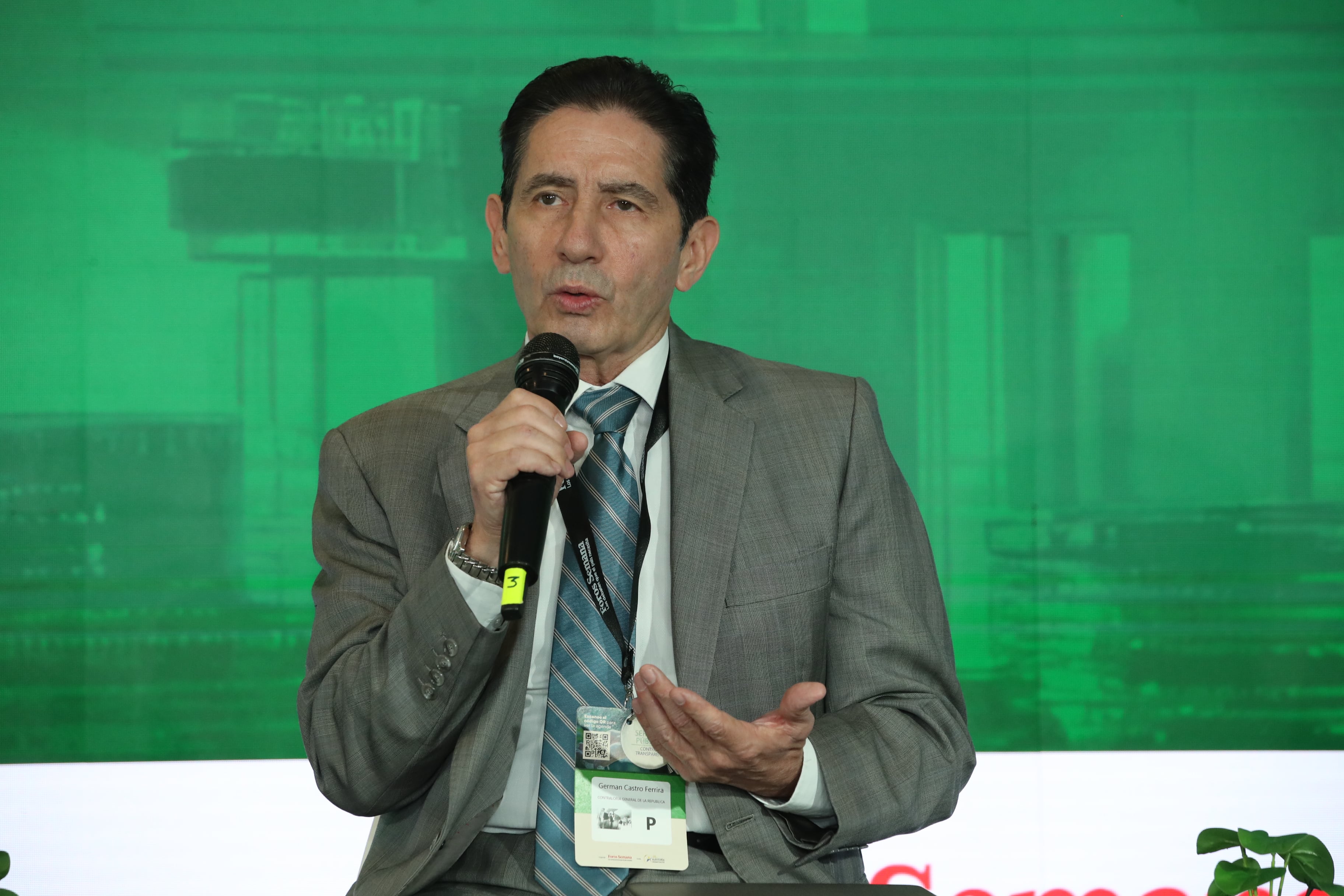 Foro 
Servicios públicos: control y transparencia

Jueves 27 de marzo de 2025 
Edificio Semana