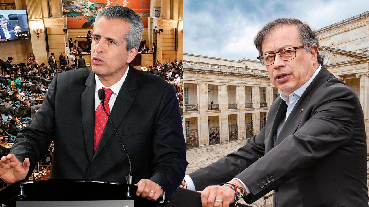 El ministro del Interior, Luis Fernando Velasco y el presidente Gustavo Petro.