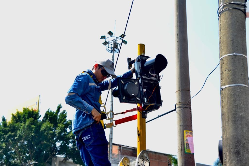 La inversión en los semáforos de Cali será millonaria.