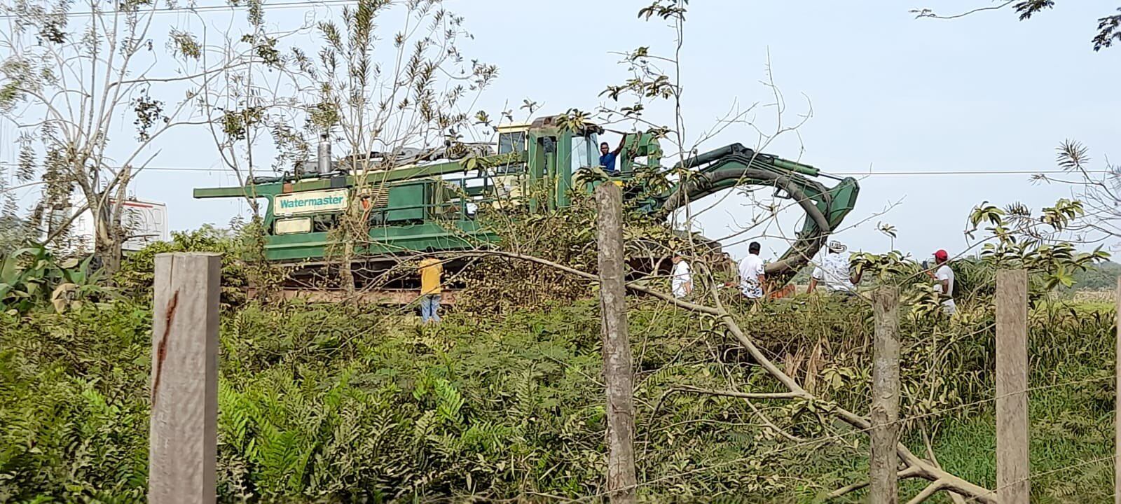 La draga trabajará en apoyo con una nueva máquina que llegará el jueves
