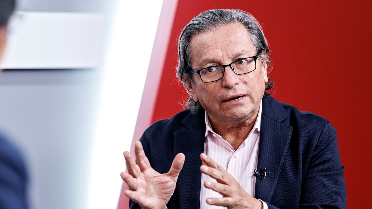 El exmagistrado del CNE, Armando Novoa, fue jefe negociador en el gobierno Petro.
Bogotá Abril 8 de 2026.
Foto: Juan Carlos Sierra-Revista Semana.