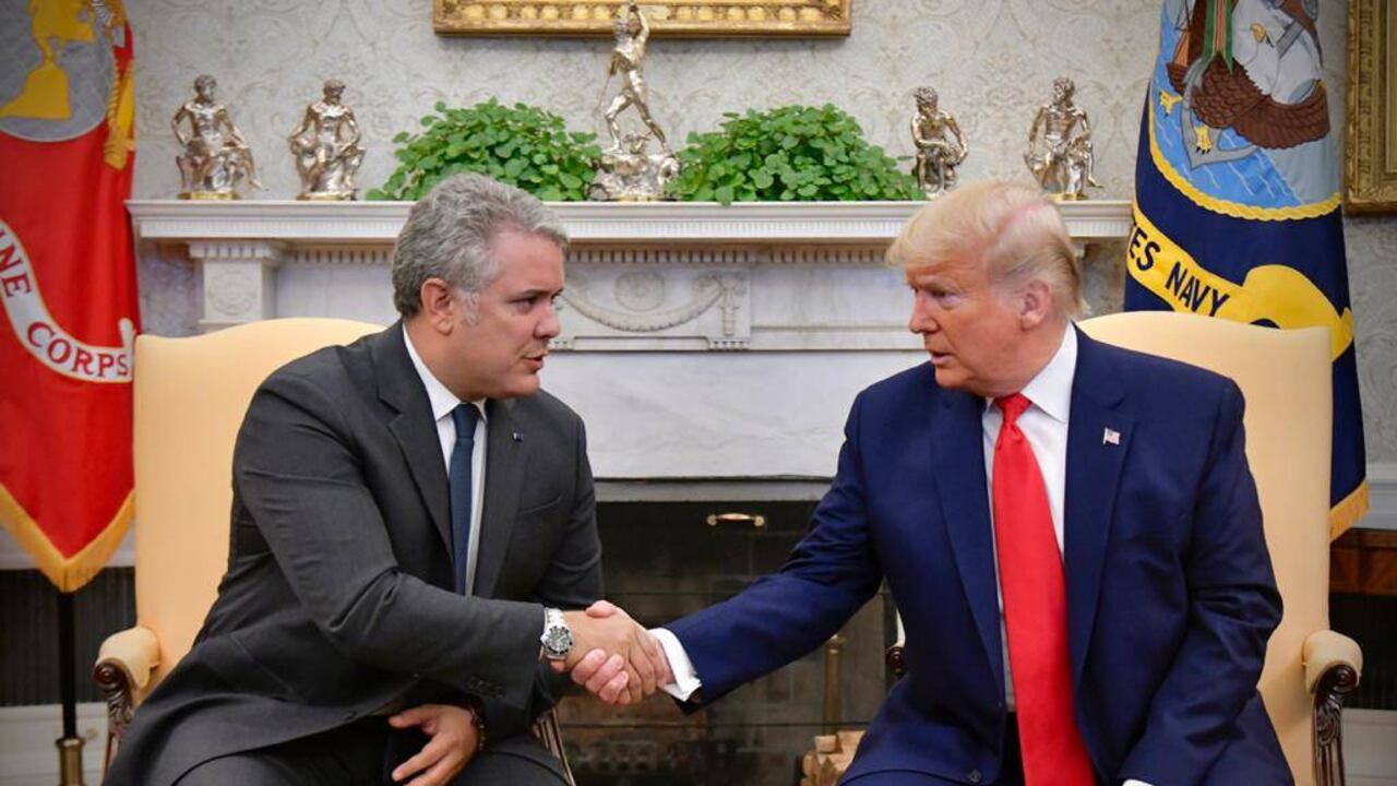 Los mandatarios se reunieron en la Oficina Oval de la Casa Blanca.