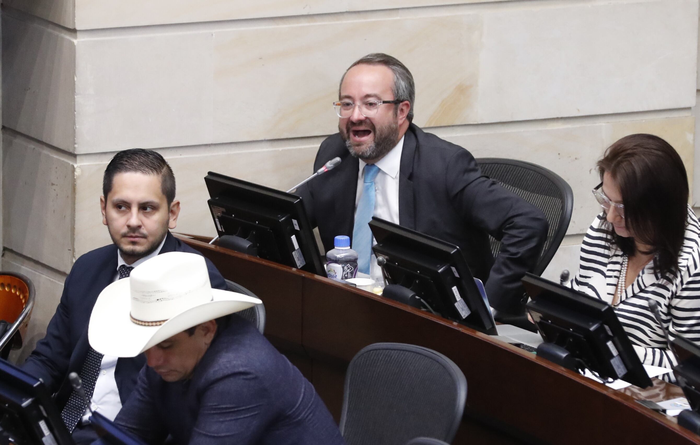 Senado de la República plenaria discusión Plan Nacional de Desarrollo