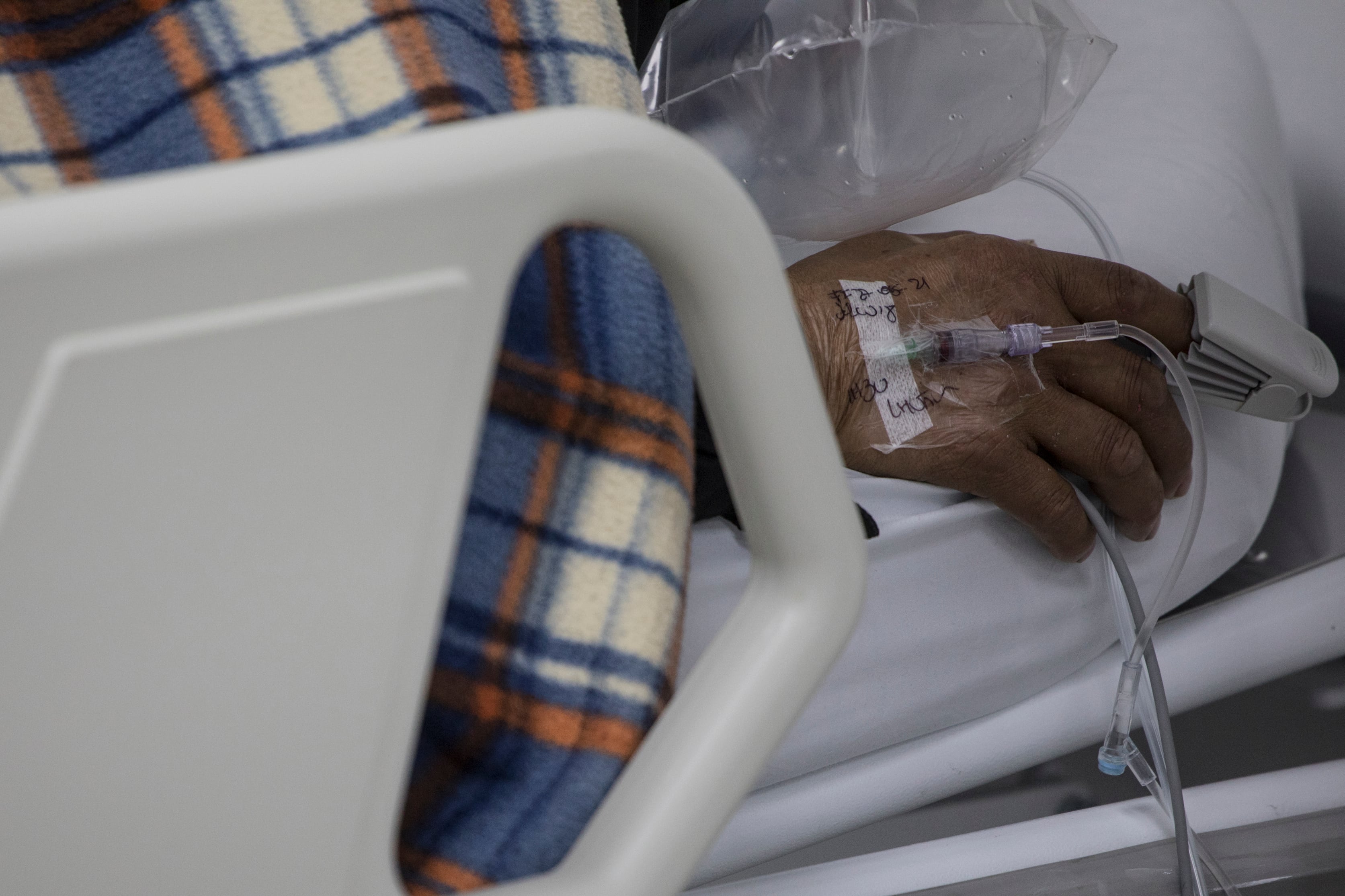 Pacientes covid en Colombia. (AP Photo/Ivan Valencia)