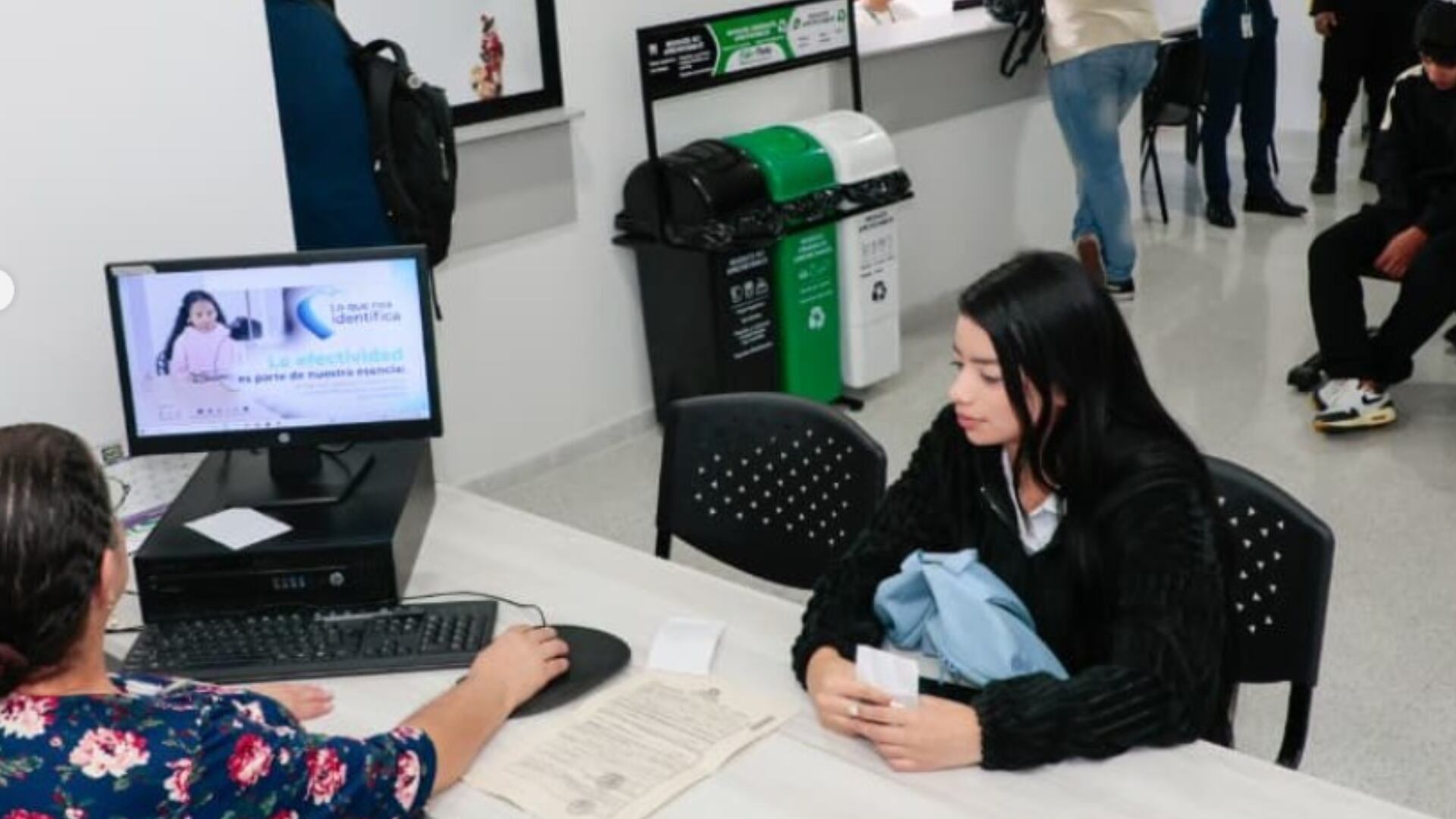 La Registraduría Nacional del Estado Civil detiene momentáneamente la atención en registro civil e identificación para concentrarse en la logística de las elecciones.