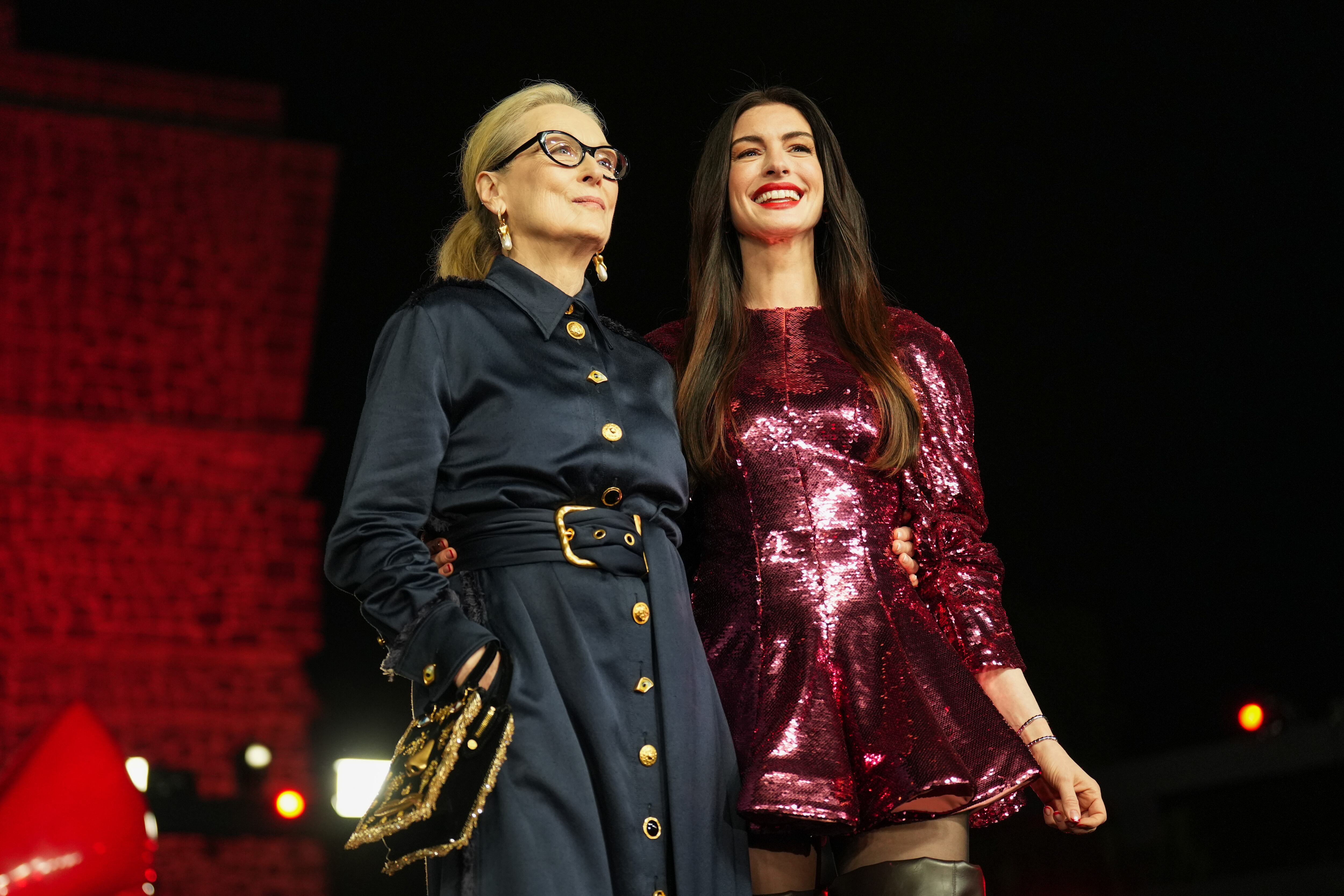 La capital mexicana se transformó en el epicentro de la moda global con la llegada de dos leyendas de Hollywood: Meryl Streep y Anne Hathaway para la promoción de El diablo viste a la moda 2.