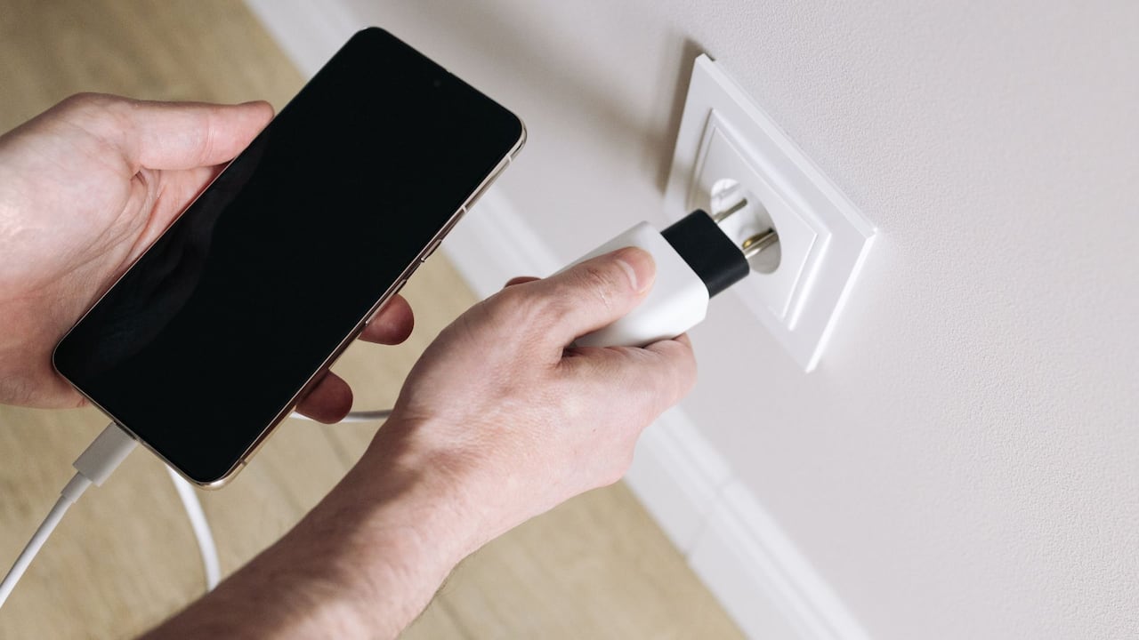 Quedar sin energía podría afectar el correcto funcionamiento de los dispositivos.