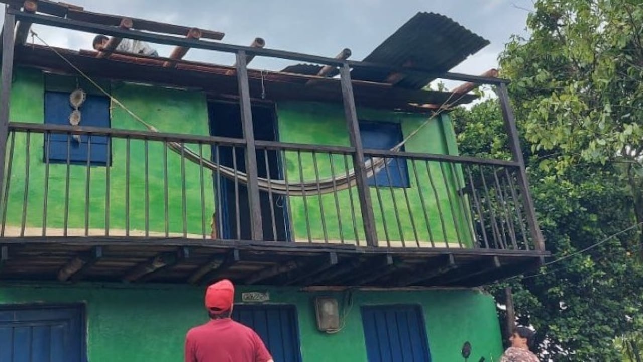 Casas destechadas y otras afectaciones dejó un fuerte aguacero en la zona norte del valle