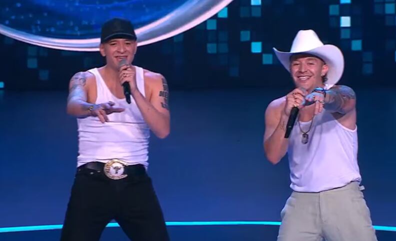 Luis Alfonso aparece en 'Yo me llamo' y canta en el escenario junto a su imitador.