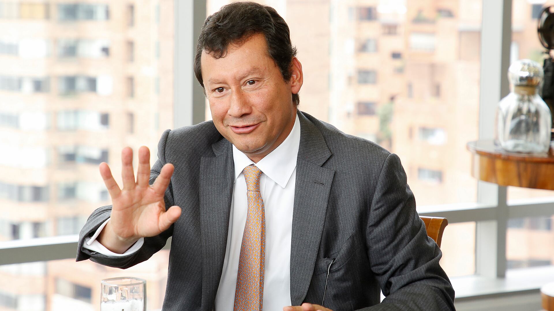 Jaime Lombana, Abogado