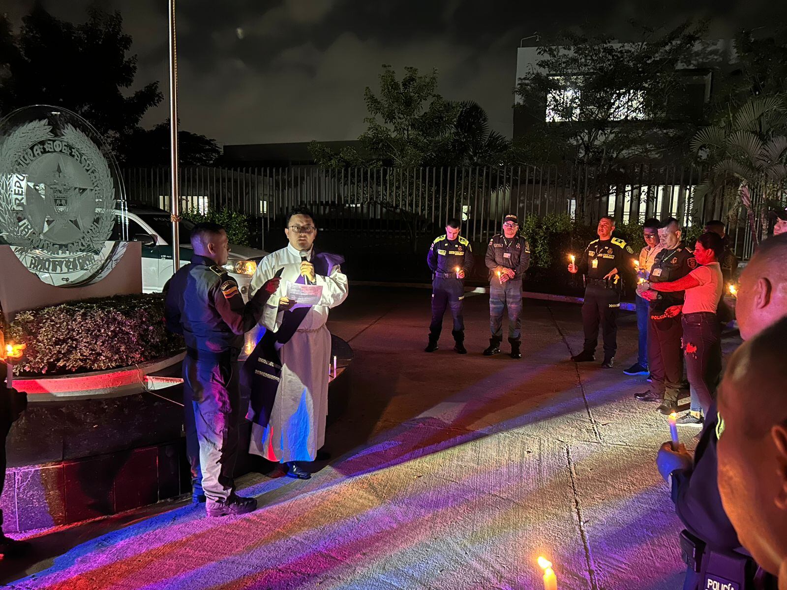 Las autoridades rechazan estos actos criminales.