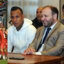 Sebastián Villa jugó su último partido ante Arsenal de Sarandí por la liga argentina. Foto 1: Twitter Arsenal de Sarandí. Foto 2: AFP.