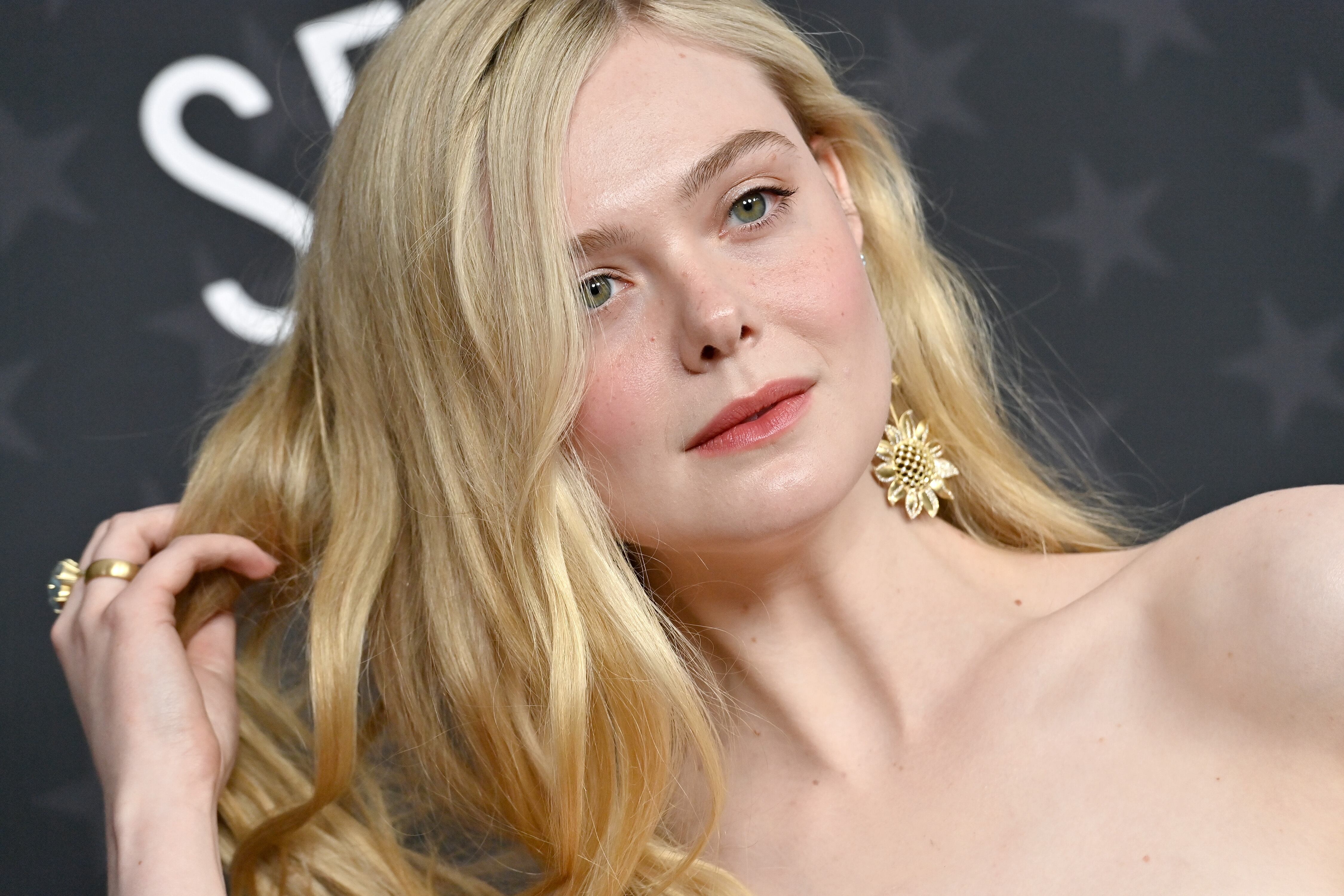 Elle Fanning confesó, en un podcast, que debido a su número de seguidores en Instagram no le dieron un papel en una película.