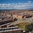 El proyecto más grande de Compensar construido en alianza con Apiros es Hogares Soacha, que en la primera fase tuvo 16.000 viviendas y en la segunda etapa tendrá 8.000 - Altamorada, el proyecto de interés social en Tocancipá más reciente de Compensar. - Reserva de San David, en la localidad de Usme, proyecta 624 soluciones habitacionales