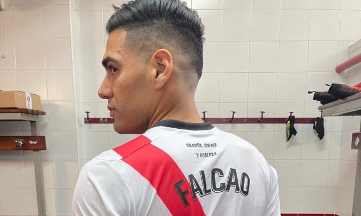 Falcao, nuevo jugador del Rayo Vallecano. Foto: Twitter El Partidazo de COPE - @partidazocope