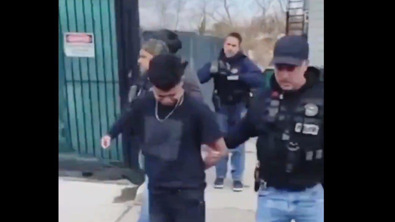 También se le considera sospechoso de un robo a mano armada en el Bronx y de otro tiroteo en Times Square el mes pasado, según la policía. Foto: @ColombiaOscura