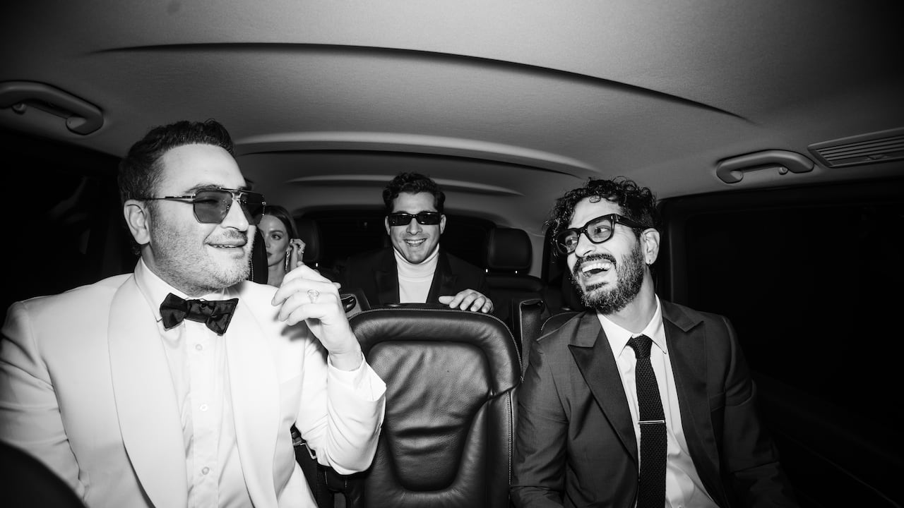 El trío, famoso por sus emotivas baladas, llega a Colombia con su esperado Panorama Tour, donde interpretarán sus grandes éxitos y más.