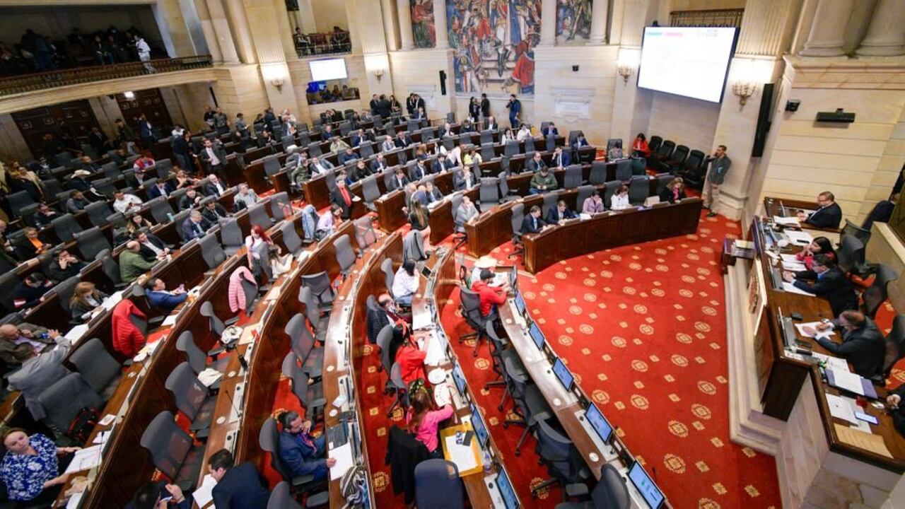 Los congresistas discutieron durante varios días la reforma a la salud en la Cámara de Representantes.