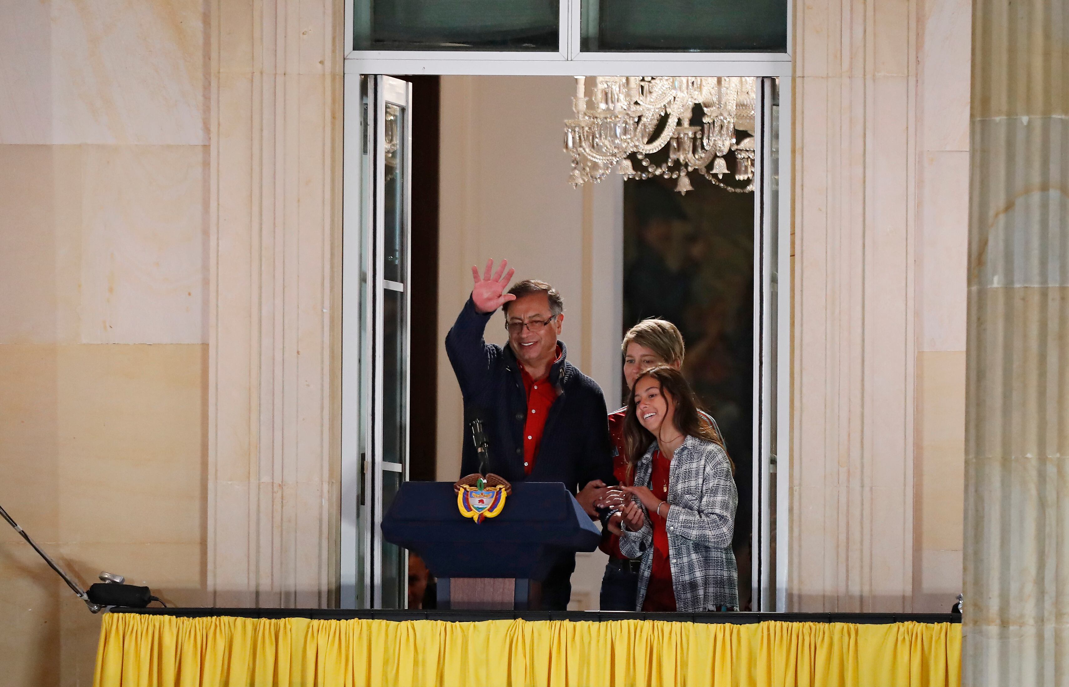 El presidente de la República Gustavo Petro salió al balcón de la Casa de Nariño para defender sus reformas de salud, pensional y de trabajo
Bogota 14 de febrero del 2023
Foto Guillermo Torres Reina / Semana