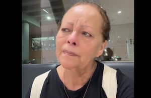 La mujer dijo que cuando viajó a visitar a su hija, al parecer, ella nunca llegó porque optó por salir con sus amigas a comer al no percatarse que esa noche llegaría su madre a visitarla. Foto: X @AlertaNoticiera