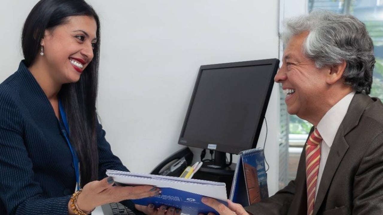 El chequeo ejecutivo es pertinente realizarlo cada cinco años en personas entre los 20 y los 40 años, y por lo menos una vez al año en pacientes que superan esta edad.