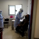 Pruebas de coronavirus. (AP Photo/Natacha Pisarenko)