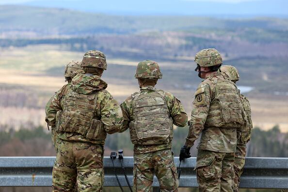 El secretario de la Otan pidió a los aliados aumentar el gasto en Defensa ante el nuevo escenario de seguridad que genera la invasión a Ucrania, en un debate en el que Estonia ha propuesto un nuevo compromiso para invertir el 2,5 % del PIB. Photographer: Alex Kraus/Bloomberg via Getty Images