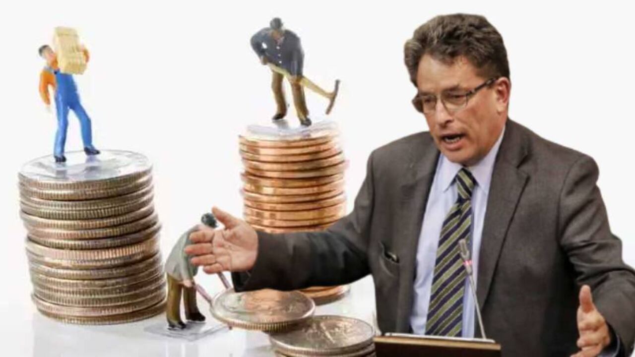 El ministro de Hacienda, Alberto Carrasquilla, dijo que están terminando de preparar la reforma pensional.