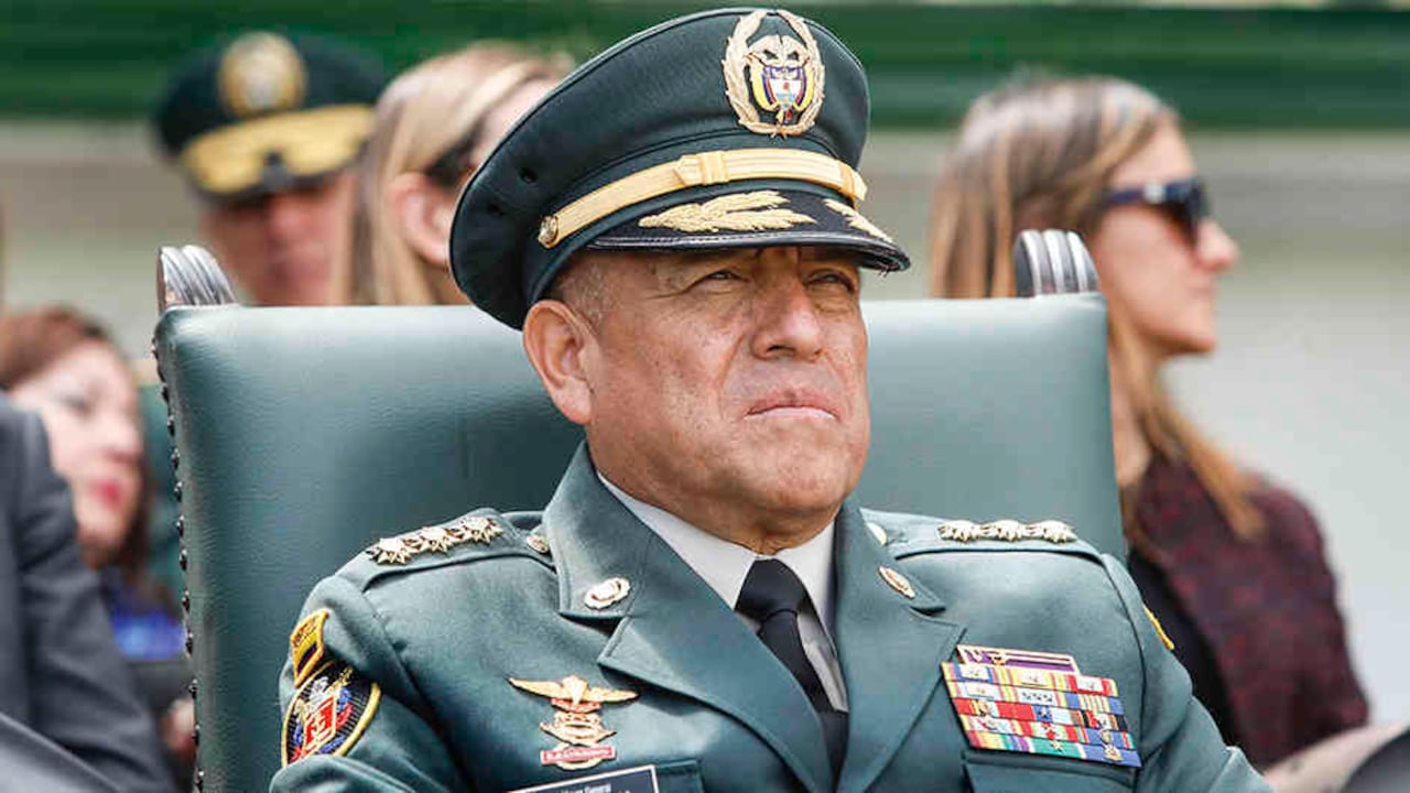 General Luis Fernando Navarro.