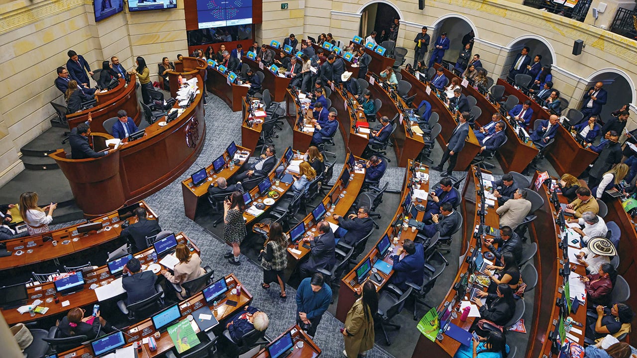 La plenaria de la Cámara iniciará la discusión en último debate el próximo lunes. La del Senado ya empezó este viernes y continuará su trámite el martes.