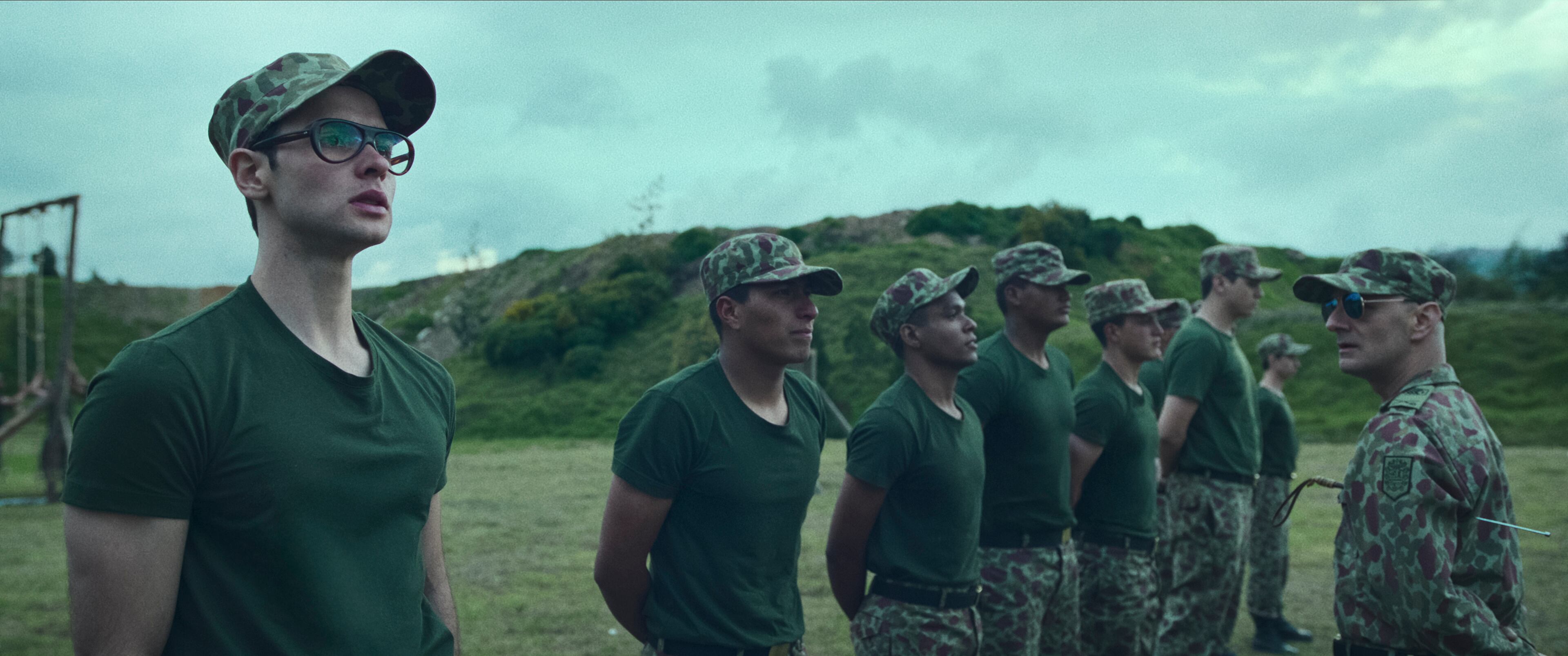 Julian Cerati es Gustavo Pabón en 'La Primera Vez' S3. Cr. Courtesy of Netflix ©2025