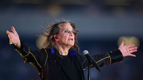 Tres canciones resumen el impacto de Ozzy Osbourne, según un análisis de IA.