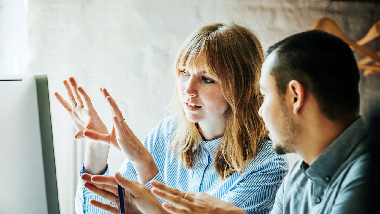 Para emprender en pareja se necesita definir roles, establecer límites y aprender a tener conversaciones laborales sin que eso interfiriera en el vínculo.