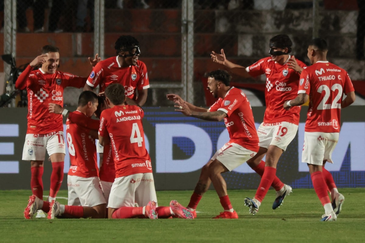 Cienciano celebra la victoria ante Botafogo