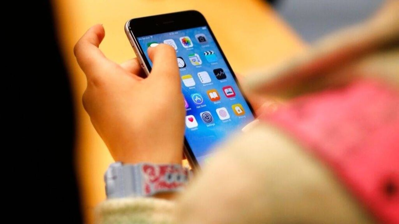 Coronavirus en Colombia: Superindustria ordena cambios en pago de telefonía, internet y tv