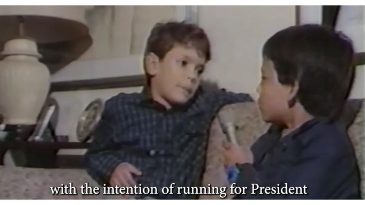 Imagen del video de Iván Duque, en su infancia