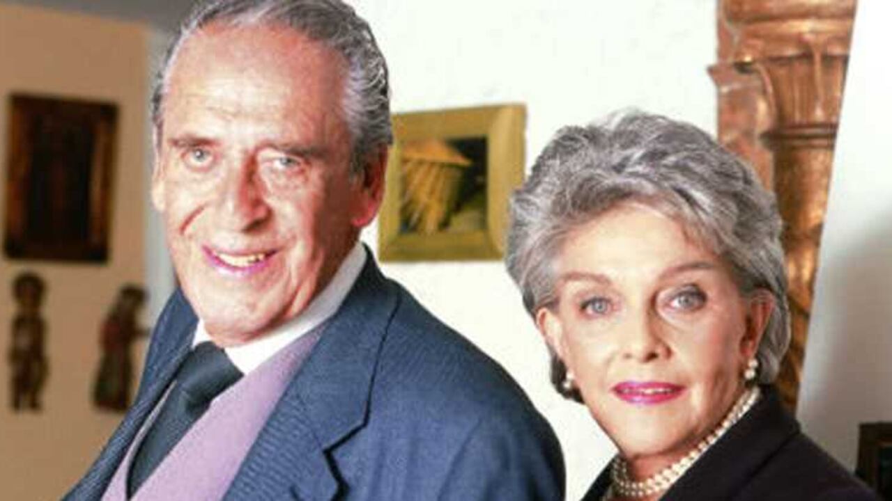 Pie de foto Álvaro Castaño y Gloria Valencia se casaron el 14 de junio de 1947.