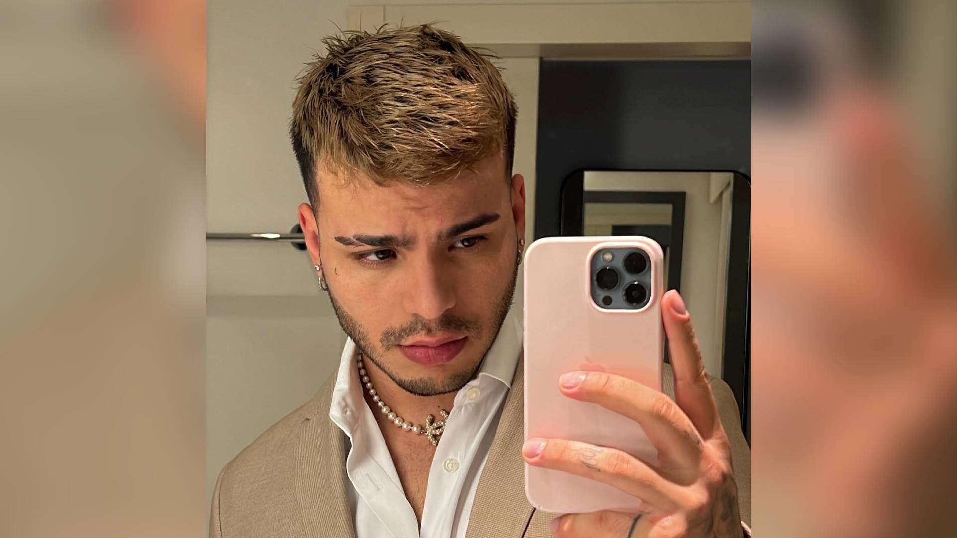 Sebastián Villalobos inició su carrera en Youtube.