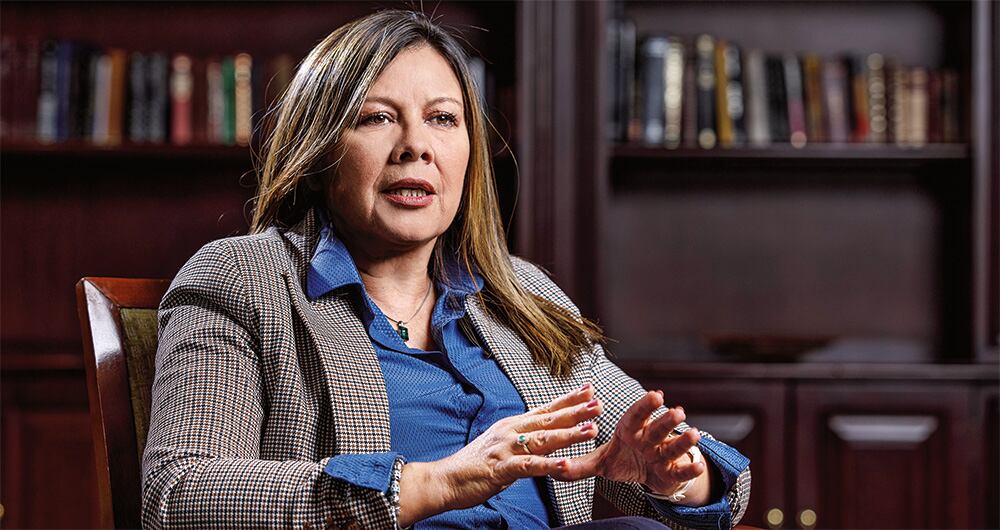 Luz adriana camargo Fiscal general de la nación