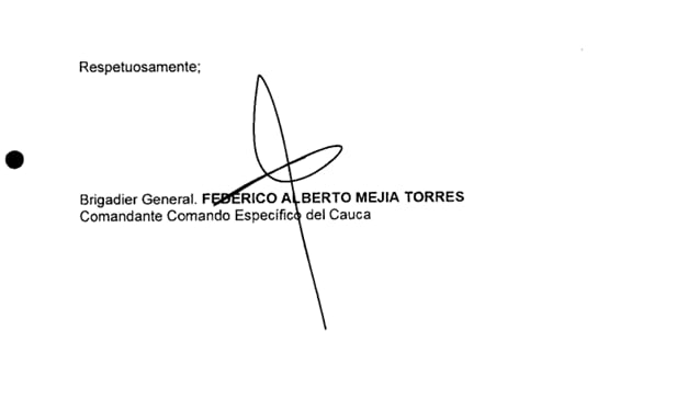 El general Federico Mejía, firmó el documento que haría parte del presunto montaje contra el general Jhon Jairo Rojas.