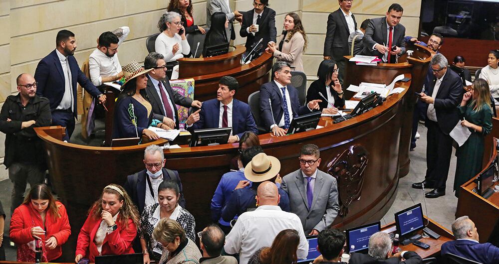 Supuestamente el dinero era para que sacaran adelante las reformas.